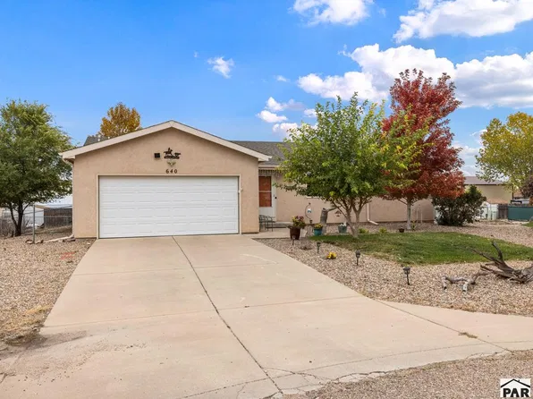 640 E Inca Ct, Pueblo West, CO 81007