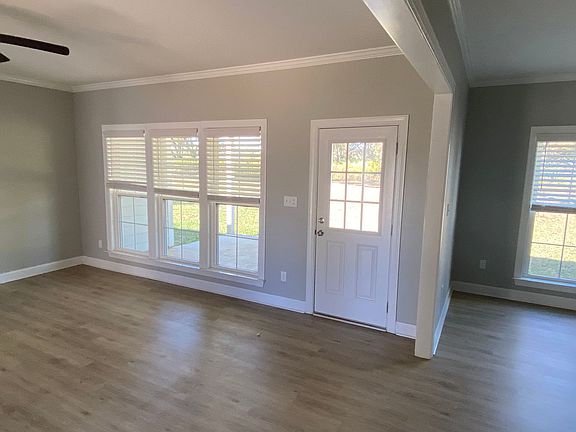 5th image of 109 Yardley Ct