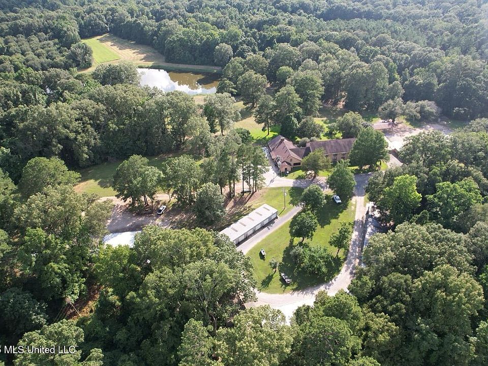 1st image of Woodlawn Rd