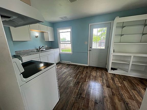 2nd image of 551 Universal Ave #55