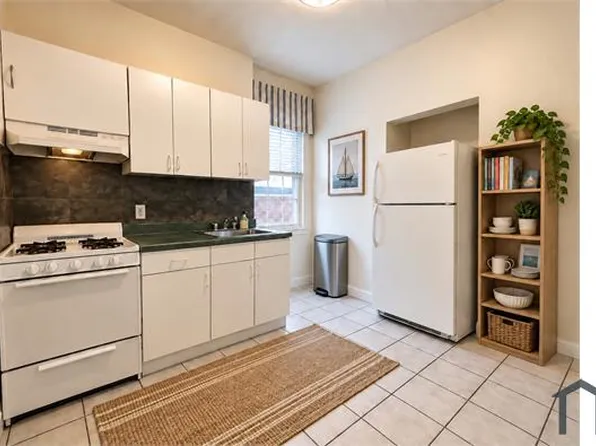 162 Broadway, Chelsea, MA 02150