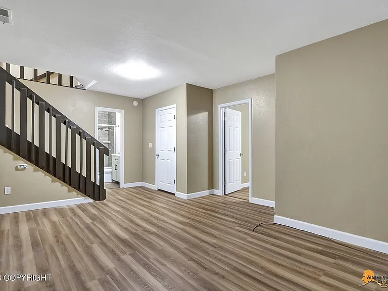 2905 Turnagain St — Photo 31
