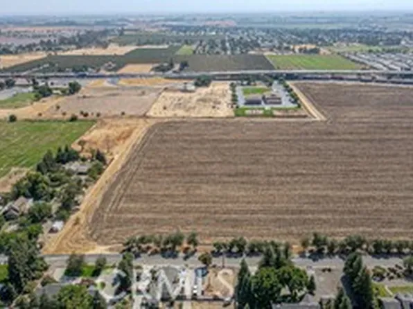 0 Stretch Rd #33, Merced, CA 95340