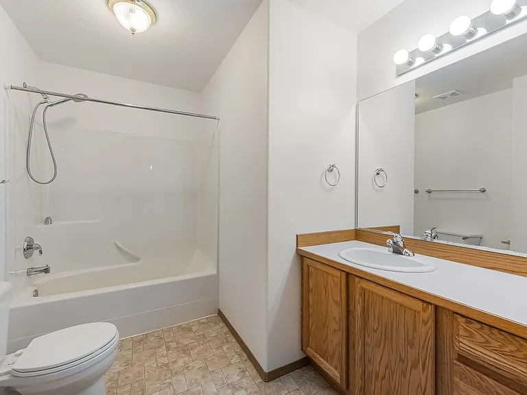 1620 E Coeur D Alene Ave #A — Photo 12