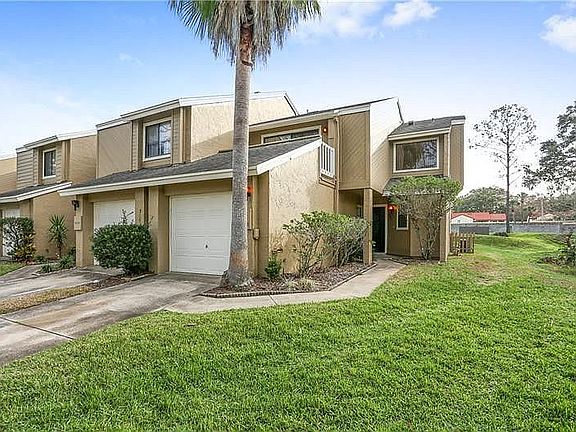 2nd image of 8243 Citrus Chase Dr