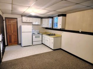 124 Mammoth Rd, Londonderry, NH 03053