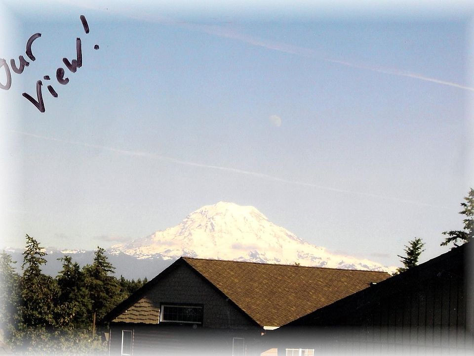 Fabulous Views of both Mt Rainier and Olympic Mts