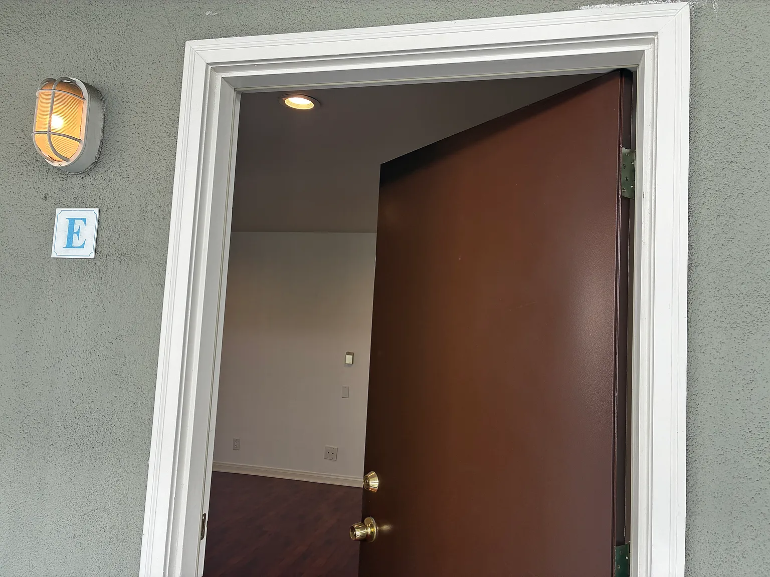 1 bed, 550 sqft, $1,895 — Photo 2