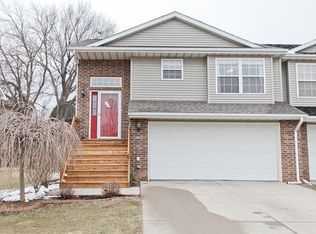 2056 Northland Cir, Coralville, IA 52241