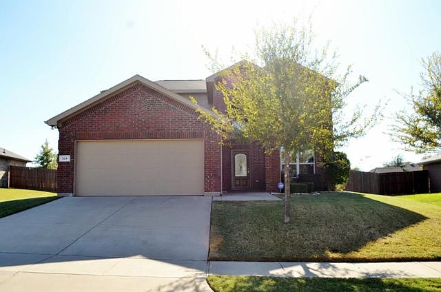 1st image of 324 Coral Vine Ln