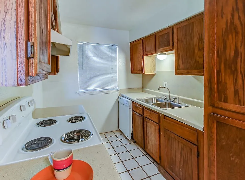 Summerplace Apartments
