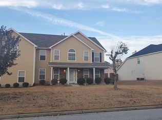 7103 Suffolk Ln, Fairburn, GA 30213