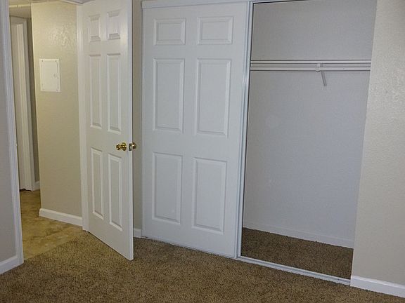 3rd image of 2220 O St