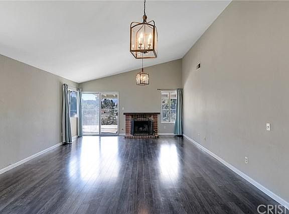 5th image of 23112 Magnolia Glen Dr