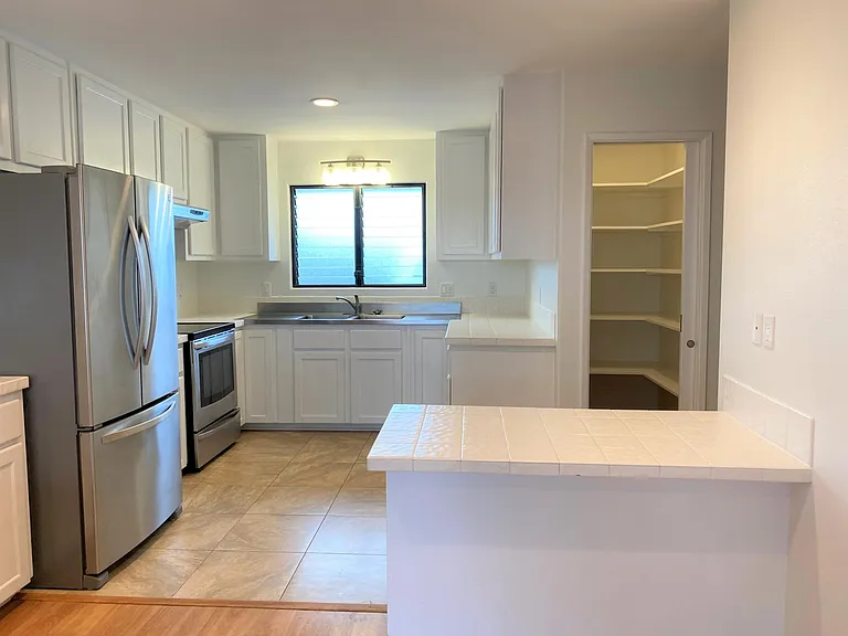 65 Waiakea Pl — Photo 2