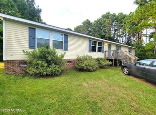62 Shelley Rd, Hampstead, NC 28443