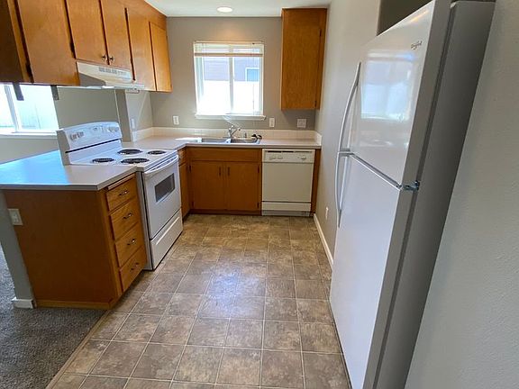 5th image of 708 Eastgate Dr #710