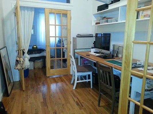 Rented by MCR Realty | media 15