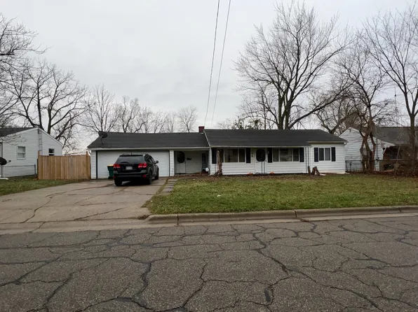 736 Louisa St, Mount Morris, MI 48458