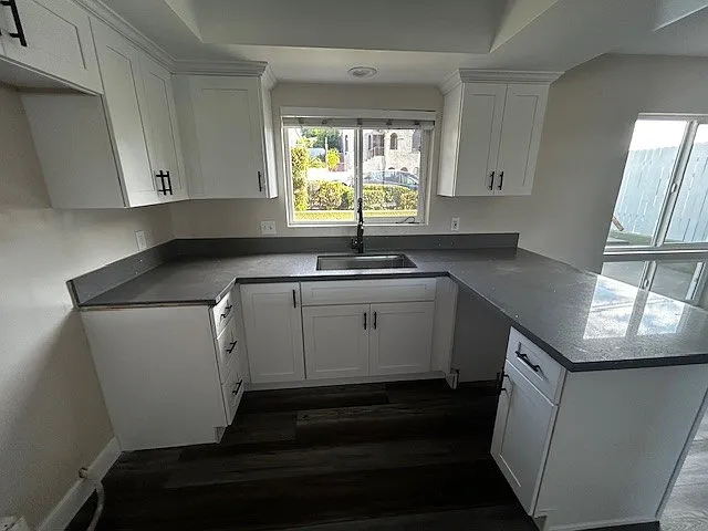 1159 W 3rd St #1 — Photo 5
