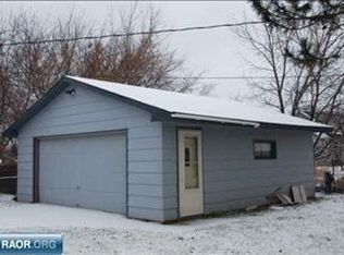 106 Center Ave, Kelly Lake, MN 55746