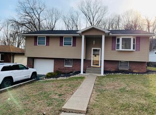 18 Sonny Dr #L, Old Forge, PA 18518