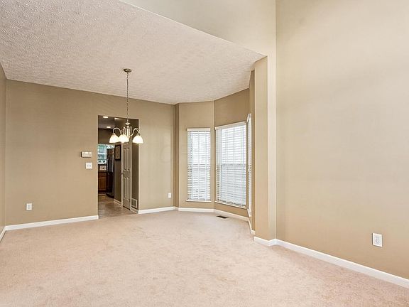 4310 Greensbury-Dining Room