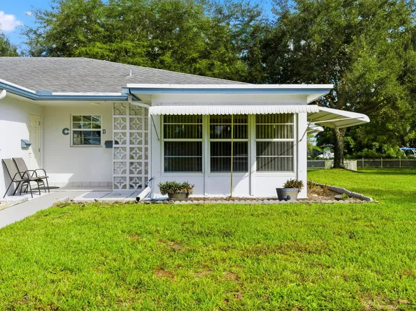 1167 S Drive Cir APT D, Delray Beach, FL 33445