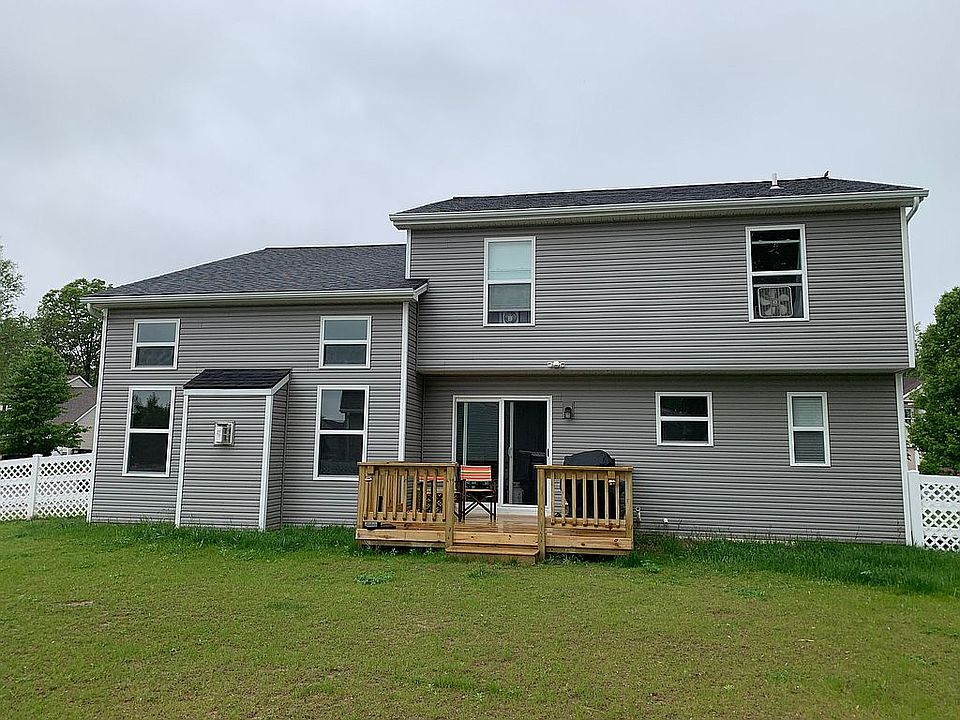 2nd image of 7582 Willow Pointe Dr
