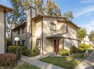 49400 River Park Rd APT 17, Oakhurst, CA 93644