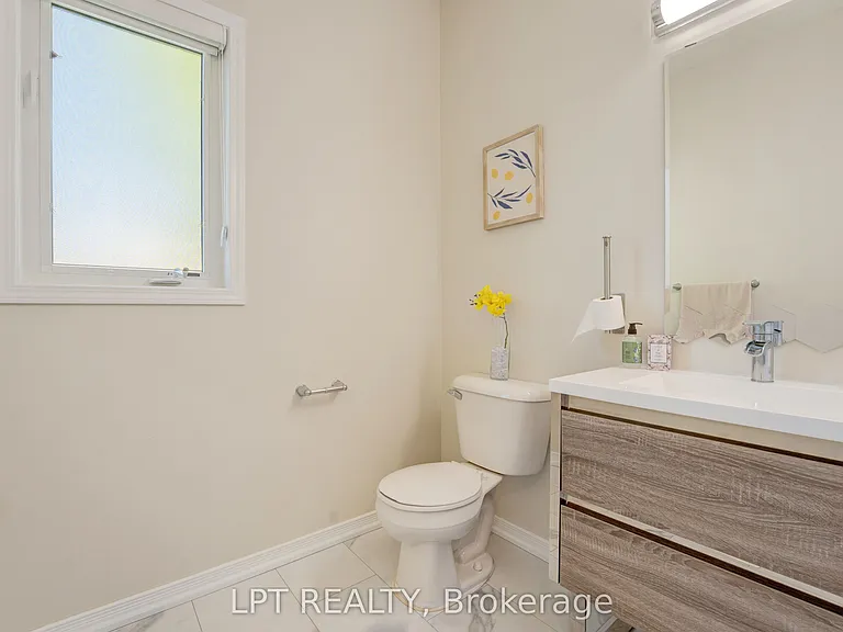 795 Laurelwood Dr #13 — Photo 31