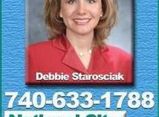 566 N 8th St, Martins Ferry, OH 43935