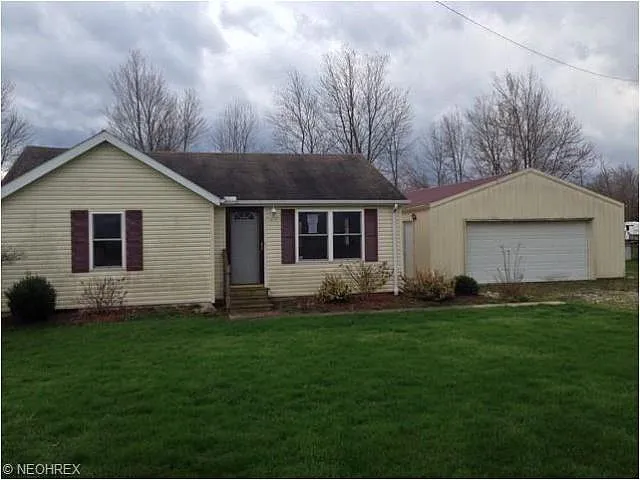 45773 Peck Wadsworth Rd photo 1
