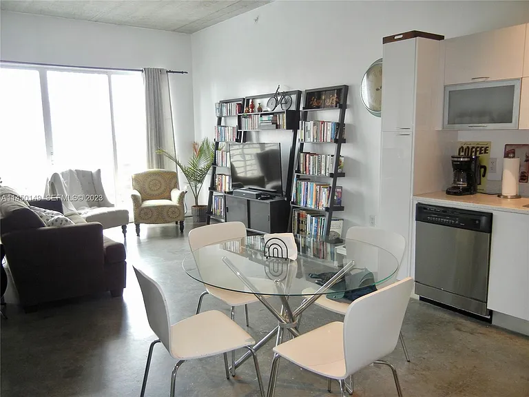 133 NE 2nd Ave #500 — Photo 3