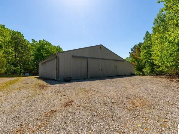 1525 Bailey Cemetery Rd, New Concord, KY 42076