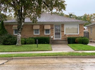 2415 Kearney Ave, Racine, WI 53403