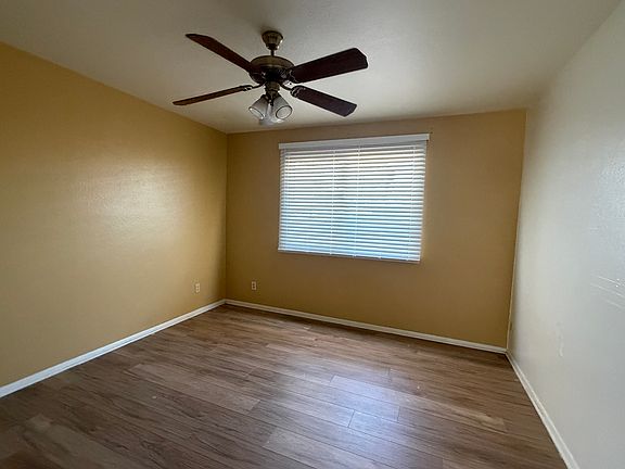 5th image of 3011 W Campo Bello Dr