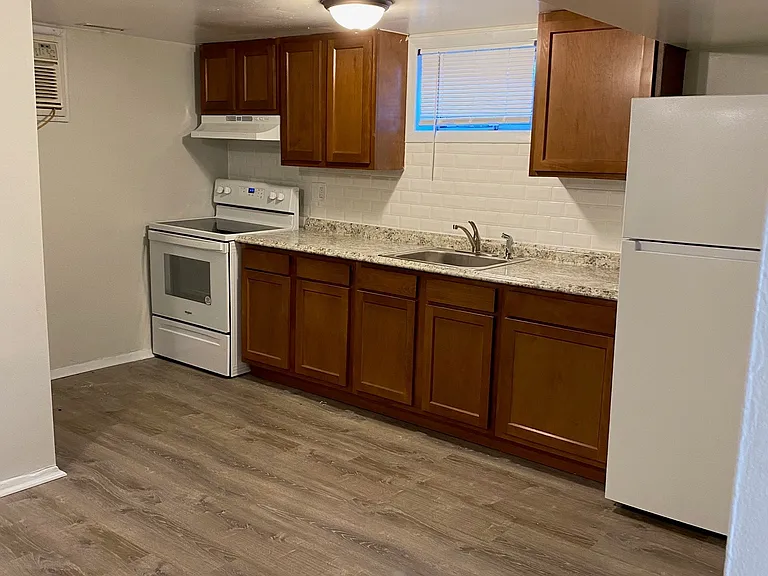 Kitchen3_12212023