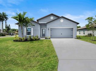 951 SW Castaneda Ln, Port Saint Lucie, FL 34953