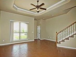 2nd image of 100 Sandstone Dr APT F