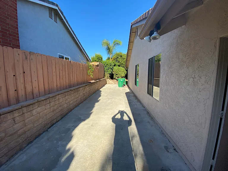 4230 Trieste Dr — Photo 19