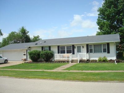 402 Jackson St, Muscatine, IA, 52761