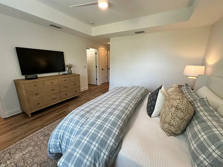 4085 Overture Cir — Photo 15