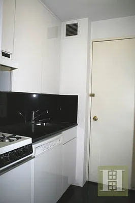 Rented by Halstead Real Estate | media 42