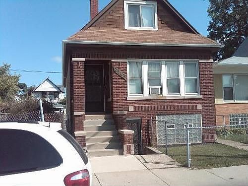 1st image of 6743 S Damen Ave