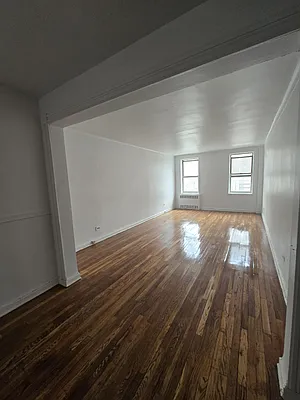Rented by Voro Purple LLC | media 2