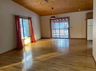 10719 Indian Pine Rd, Truckee, CA 96161