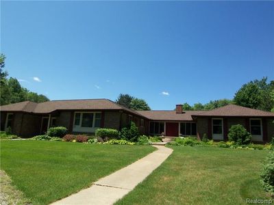 920 Lochaven Rd, Waterford, MI, 48327