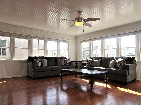 2nd image of 825 Coast Blvd S #825