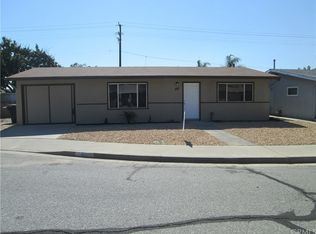 811 Felipe Pl, Hemet, CA 92543